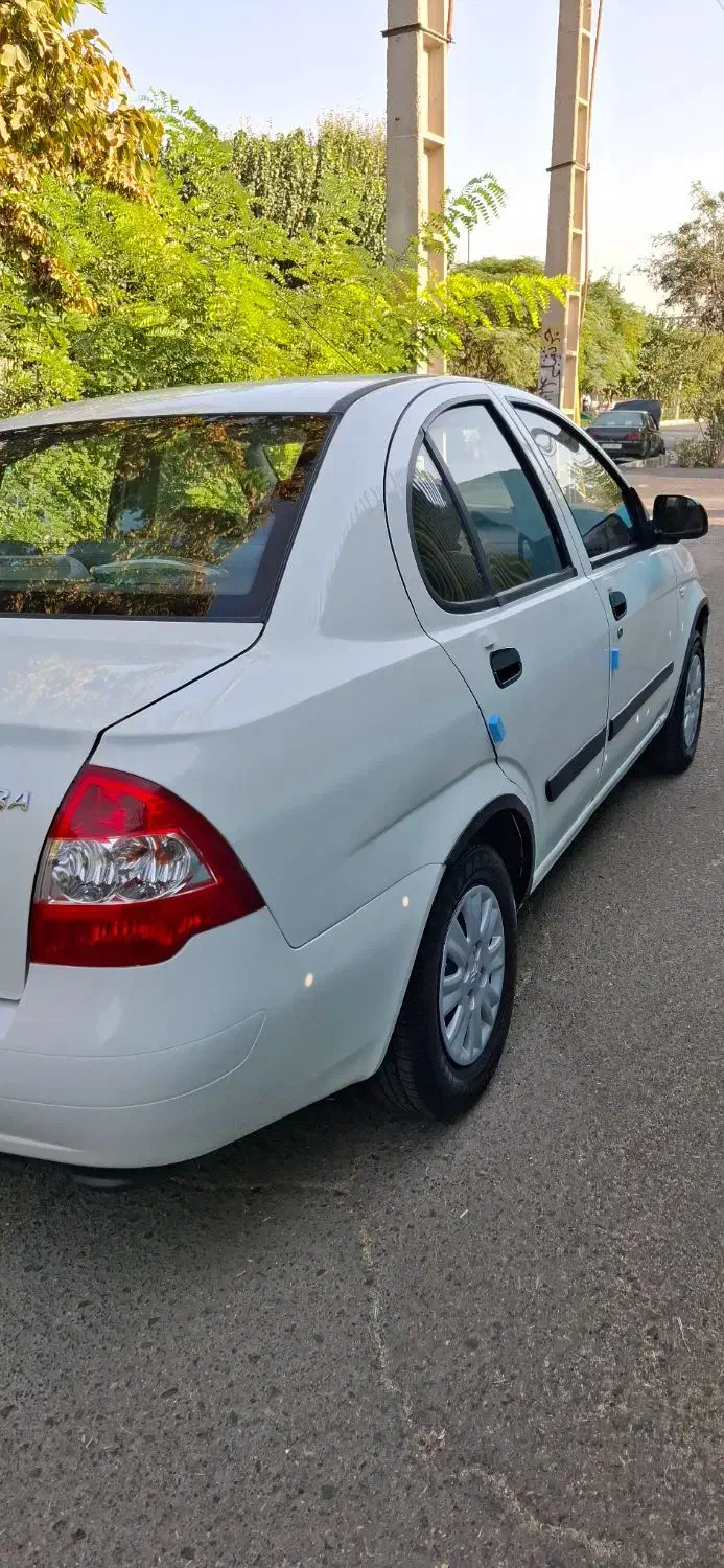تیبا صندوق دار EX - 1400