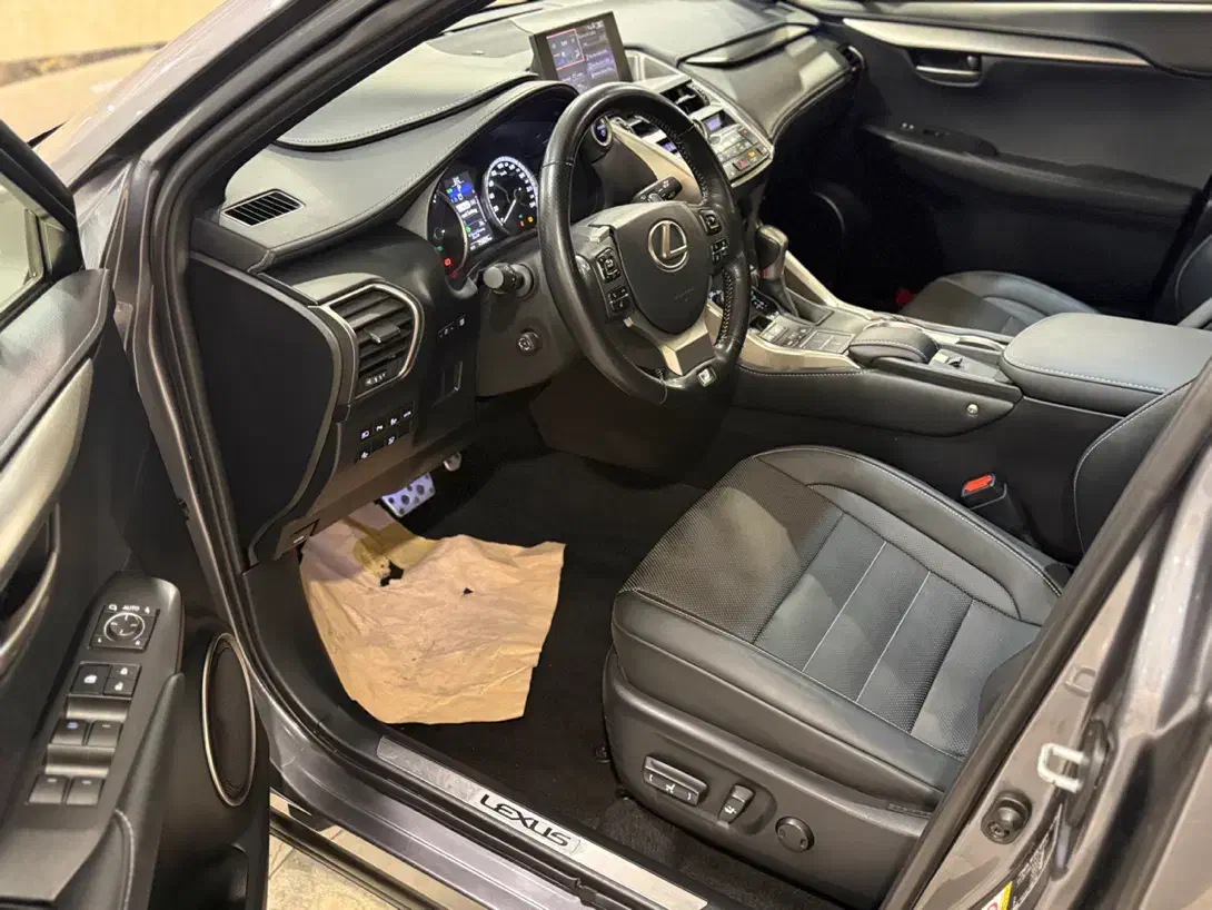 لکسوس NX هیبرید 300H Fsport - 2017