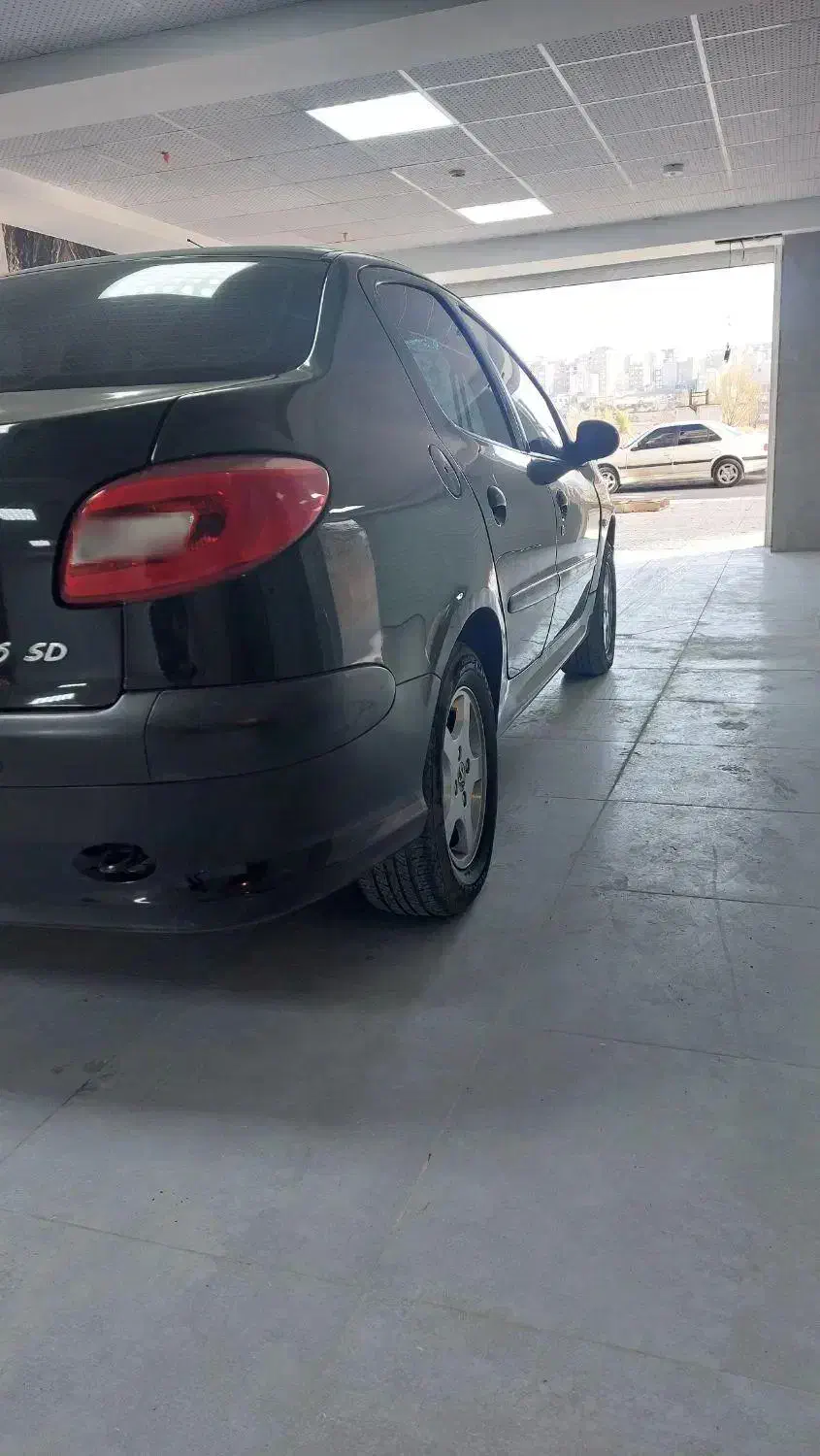 پژو ۲۰۶ صندوق دار v8 - 1396