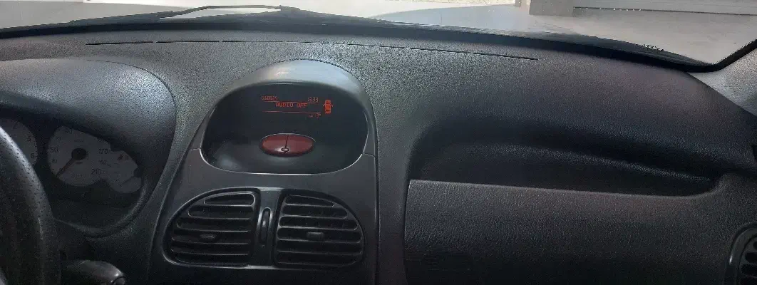 پژو ۲۰۶ صندوق دار v8 - 1396