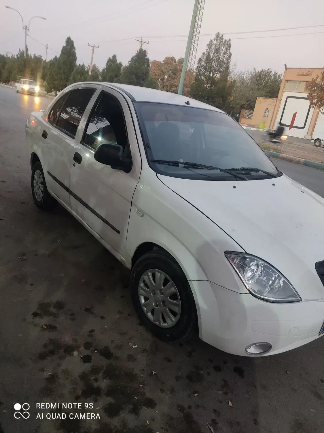 تیبا صندوق دار EX - 1396