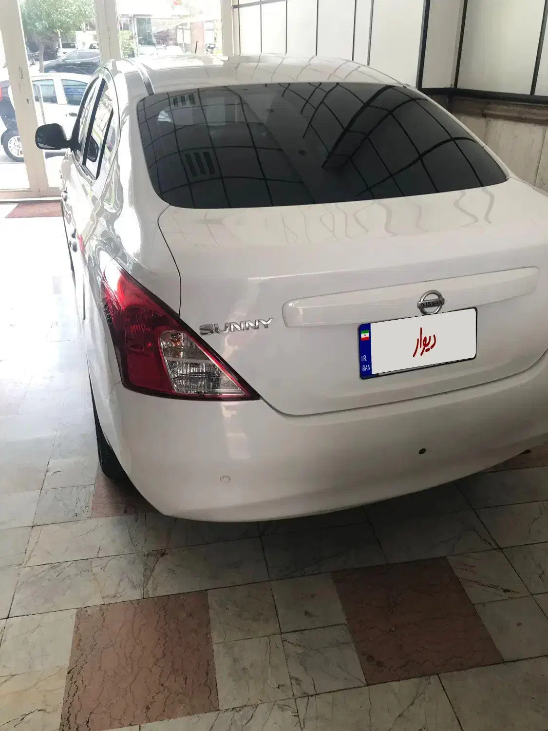 نیسان سانی 1.5 لیتر - 2013