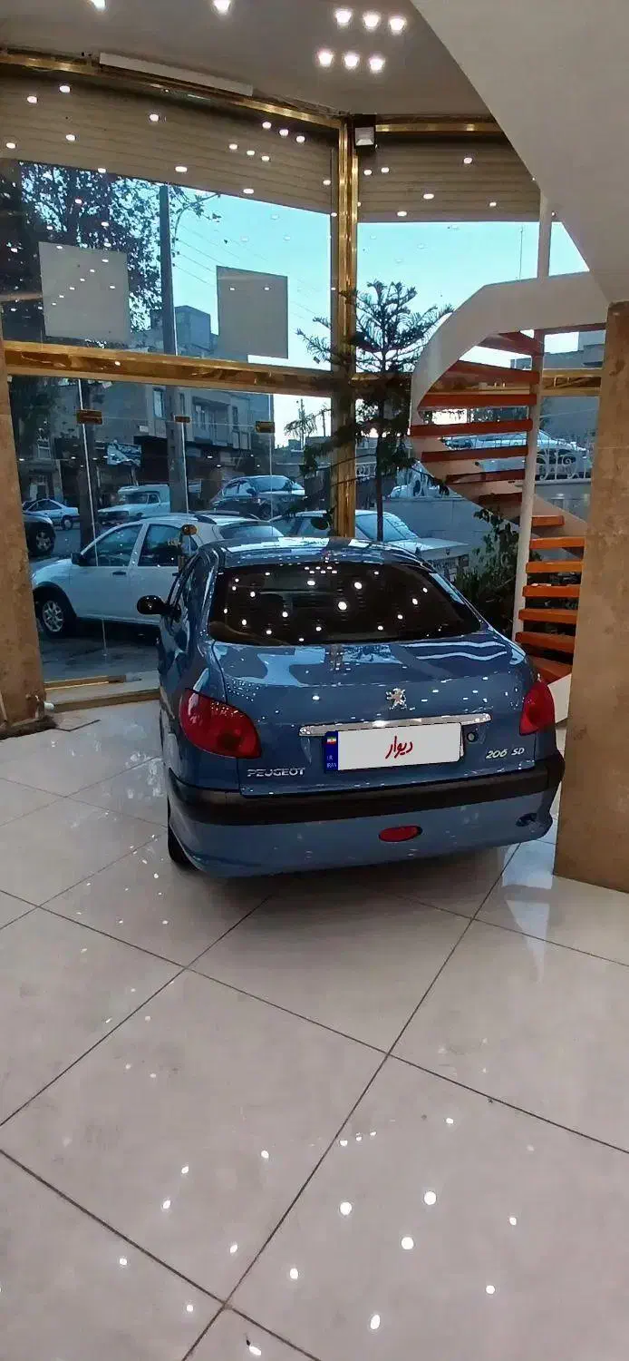 پژو ۲۰۶ صندوق دار v8 - 1396