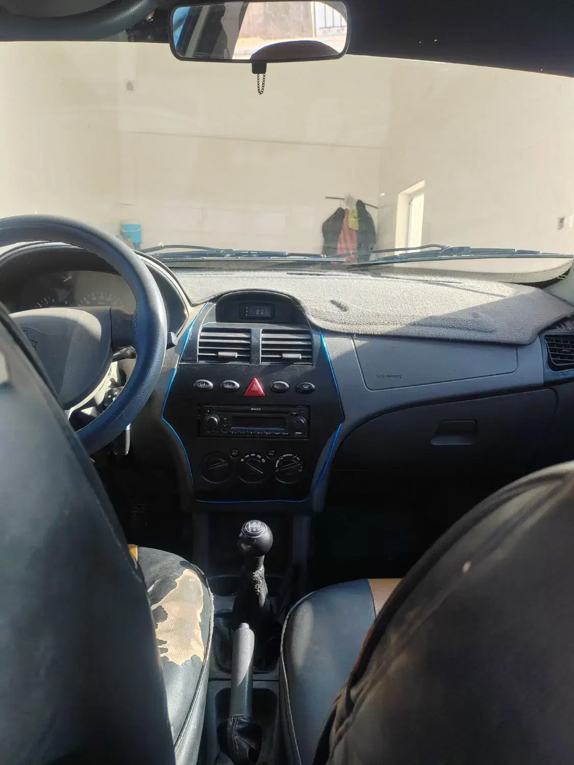 تیبا صندوق دار SX - 1392