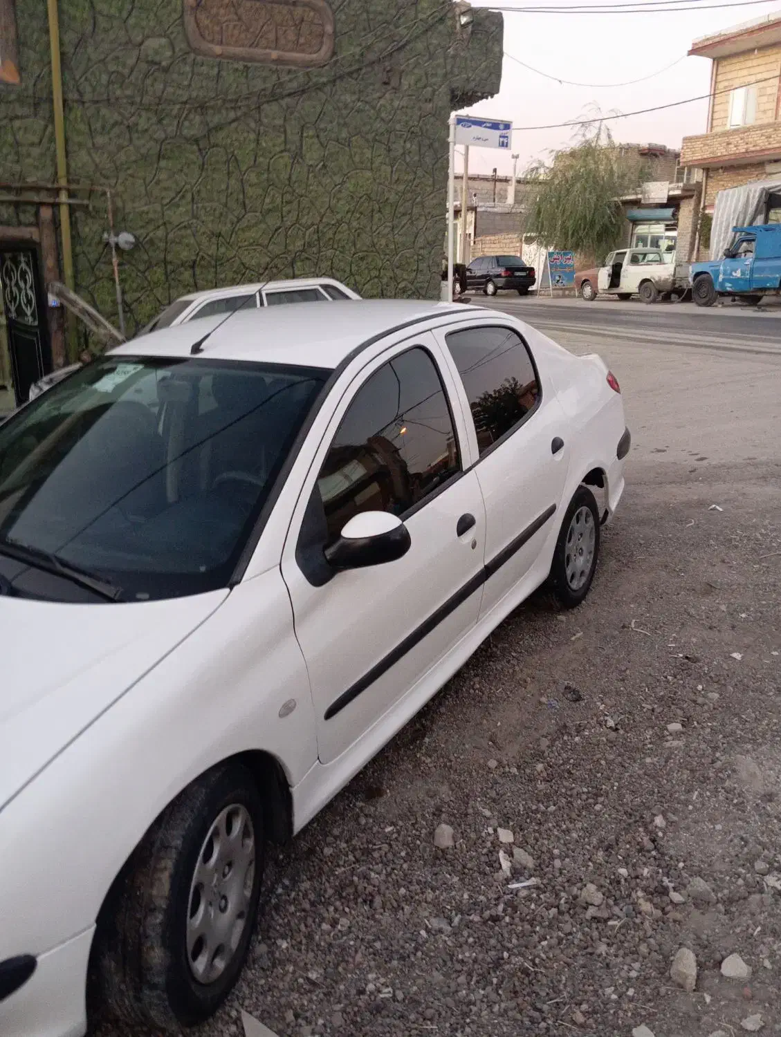 پژو ۲۰۶ صندوق دار v8 - 1398
