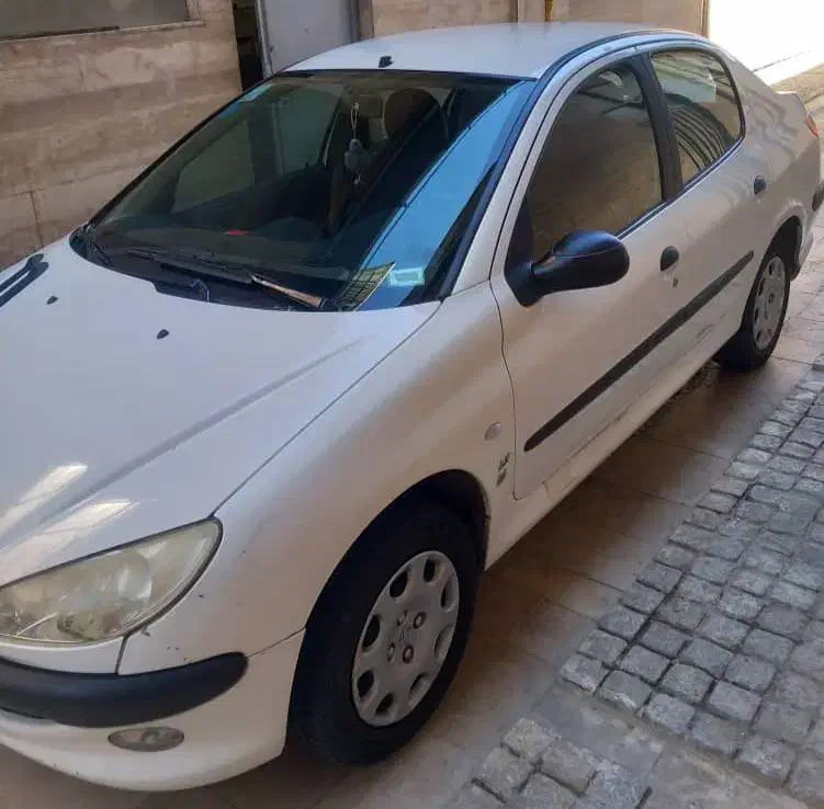 پژو ۲۰۶ صندوق دار v8 - 1390