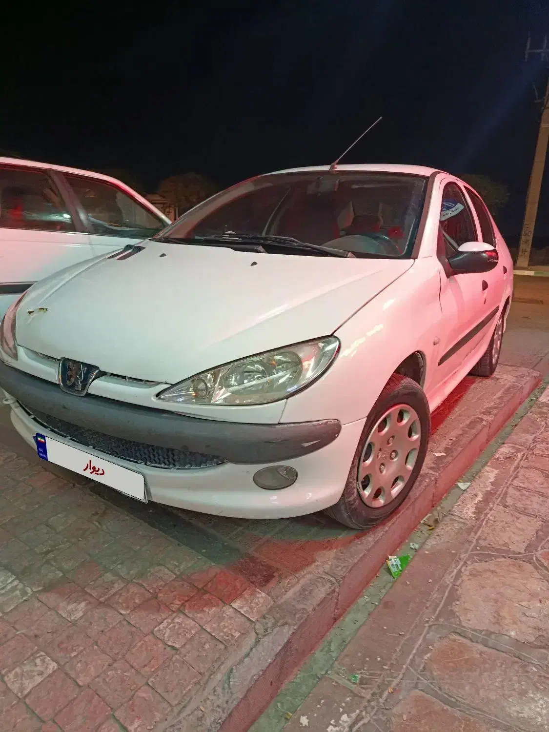 پژو ۲۰۶ صندوق دار v8 - 1394