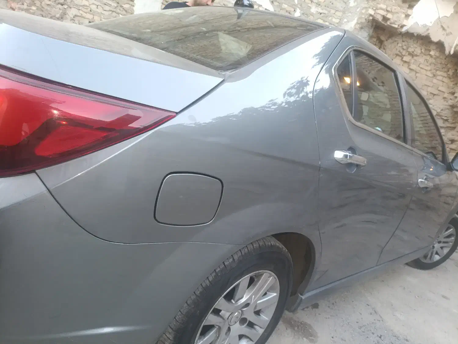دنا پلاس ۵ دنده EF7 - 1400