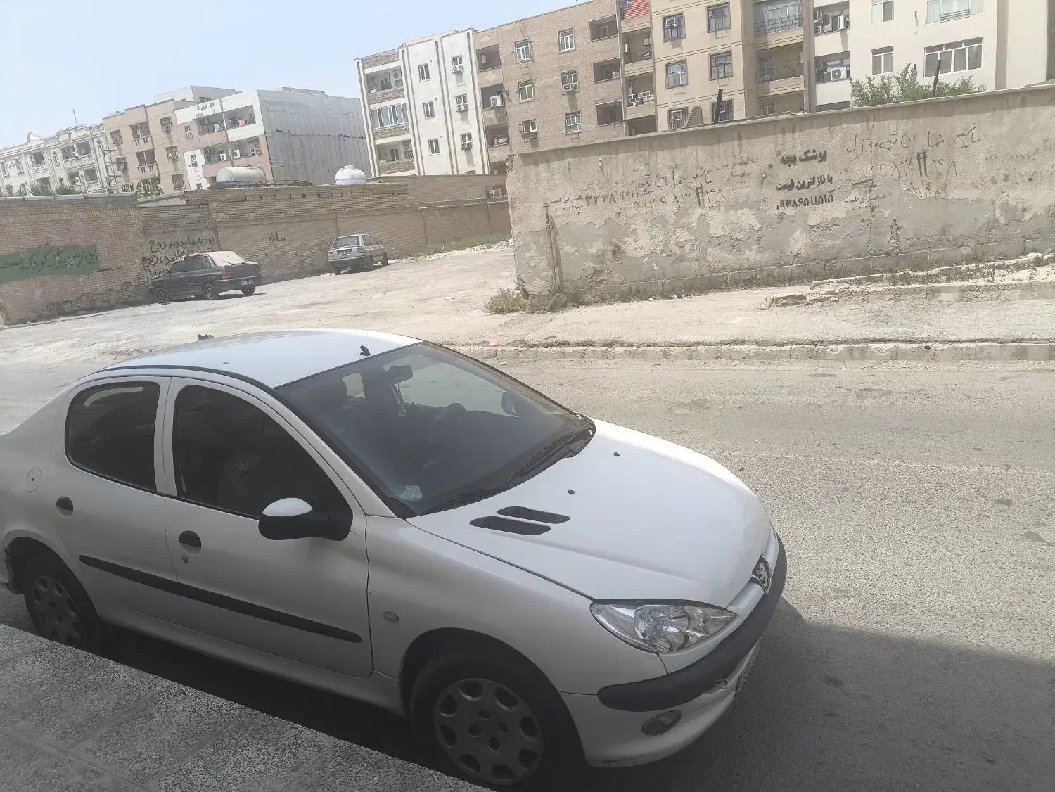 پژو ۲۰۶ صندوق دار v8 - 1394
