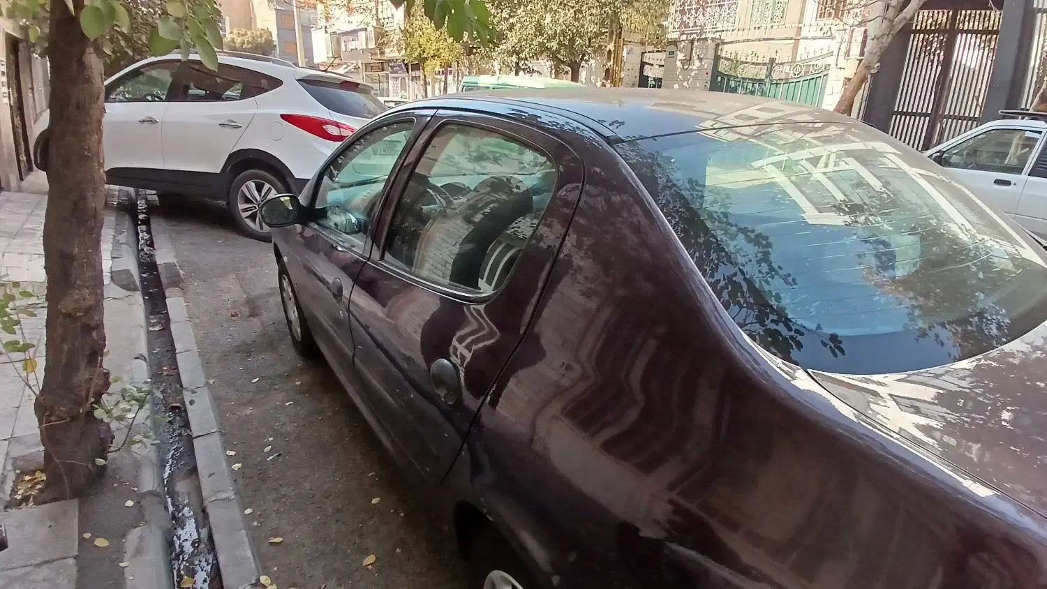 پژو ۲۰۶ صندوق دار v8 - 1391
