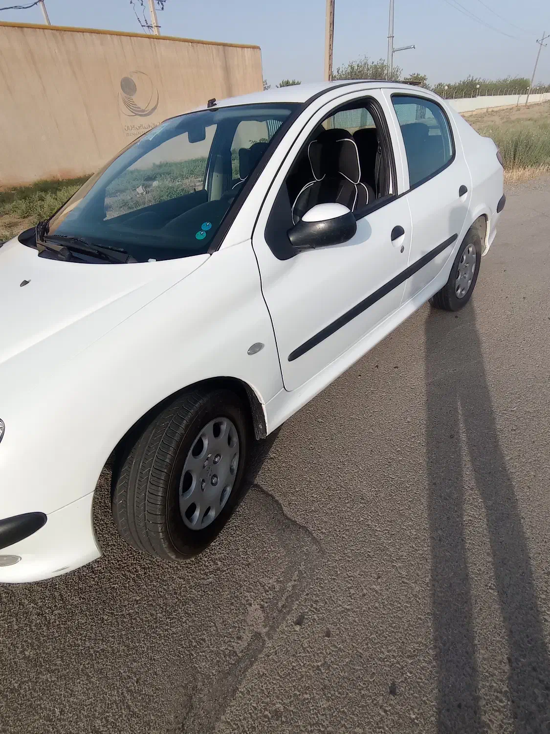 پژو ۲۰۶ صندوق دار v8 - 1395