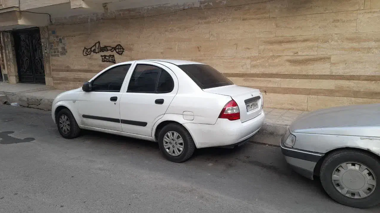 تیبا صندوق دار SX - 1393
