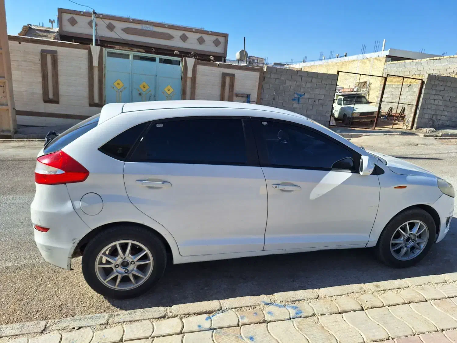 خودرو ام وی ام، 315 هاچ بک آگهی ann_20769628