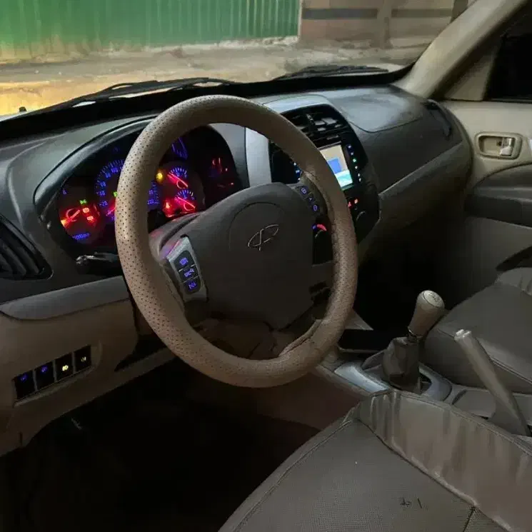 ام وی ام X33 دنده‌ای ساده - 1392