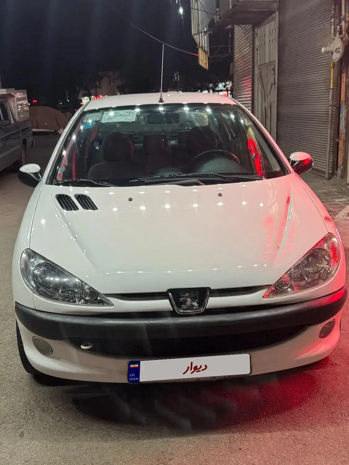 پژو ۲۰۶ صندوق دار v8 - 1393