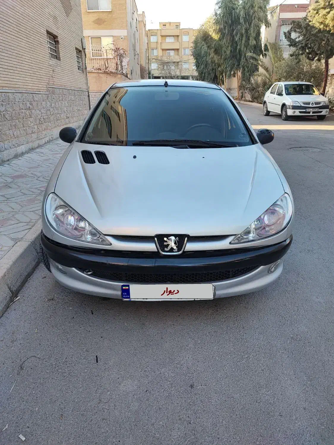 پژو ۲۰۶ صندوق دار v20 - 1386