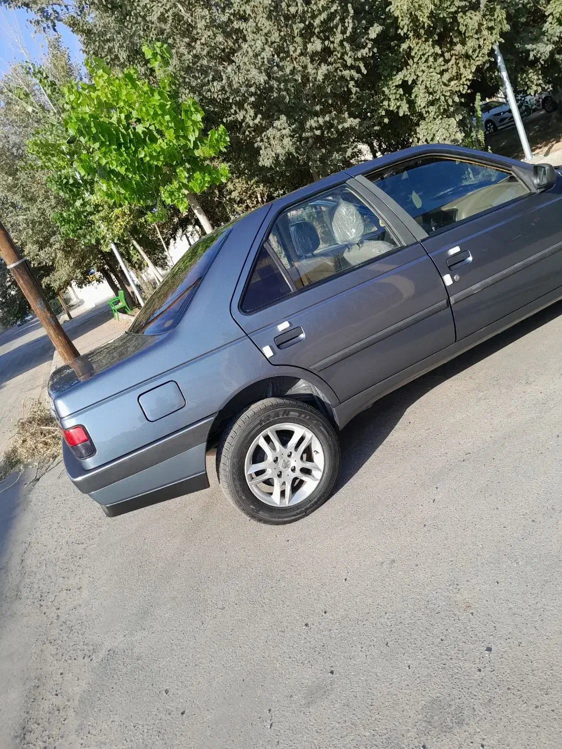 پژو 405 GLX - 1396