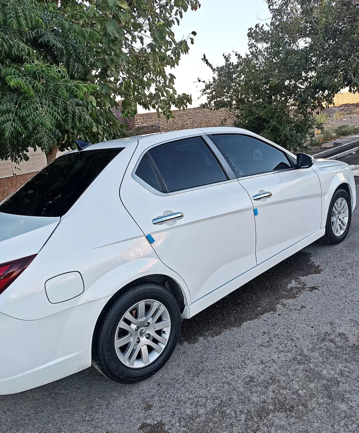 دنا پلاس ۵ دنده EF7 - 1400