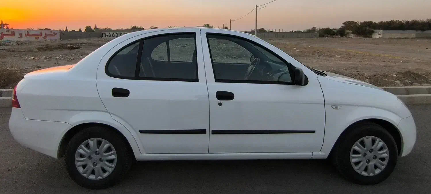 تیبا صندوق دار SX - 1401