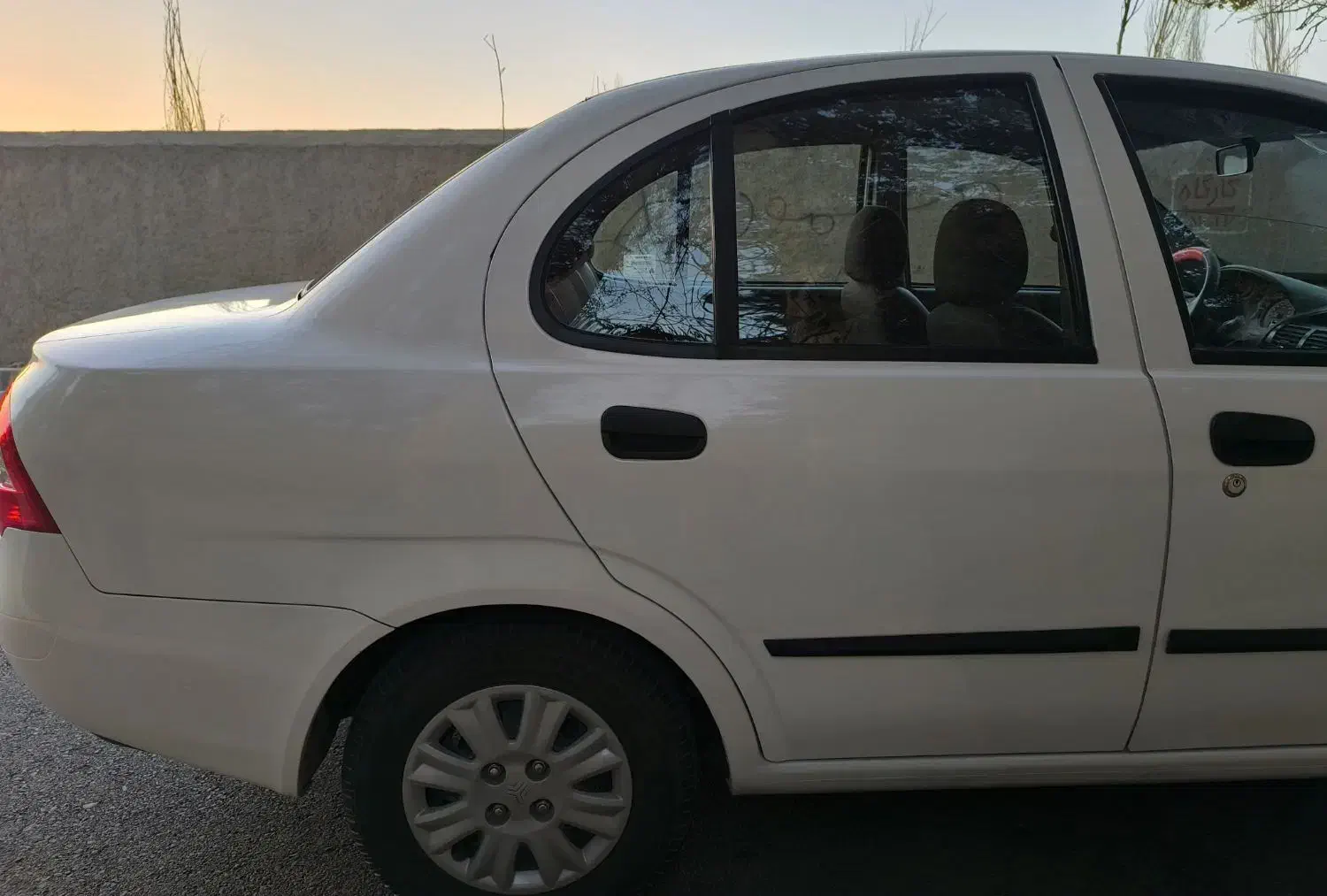 تیبا صندوق دار SX - 1401