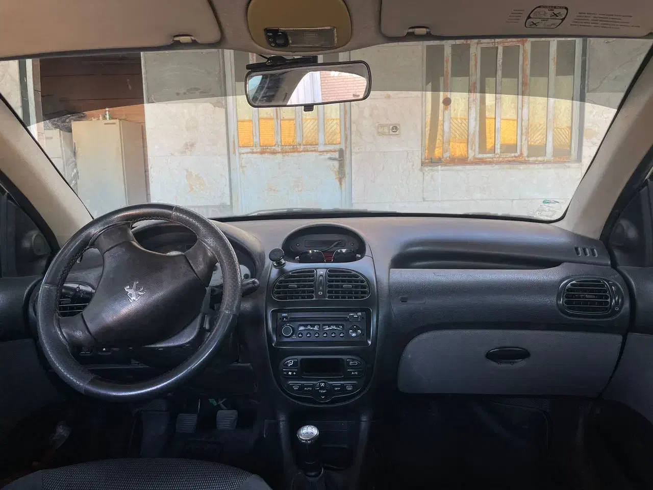 پژو ۲۰۶ صندوق دار v8 - 1390