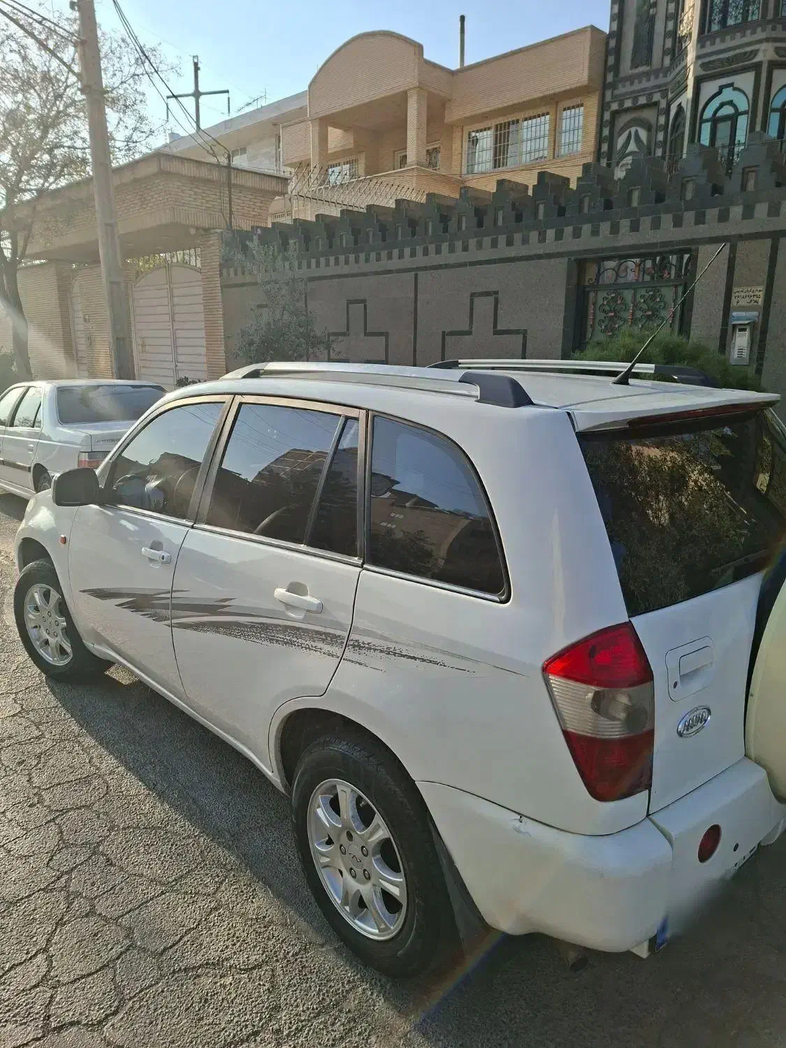 خودرو ام وی ام، X33 آگهی ann_20771696
