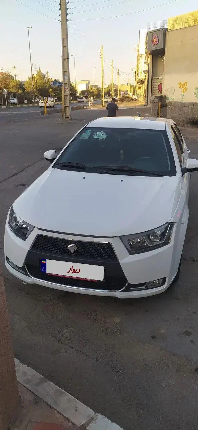 دنا پلاس ۵ دنده EF7 - 1401