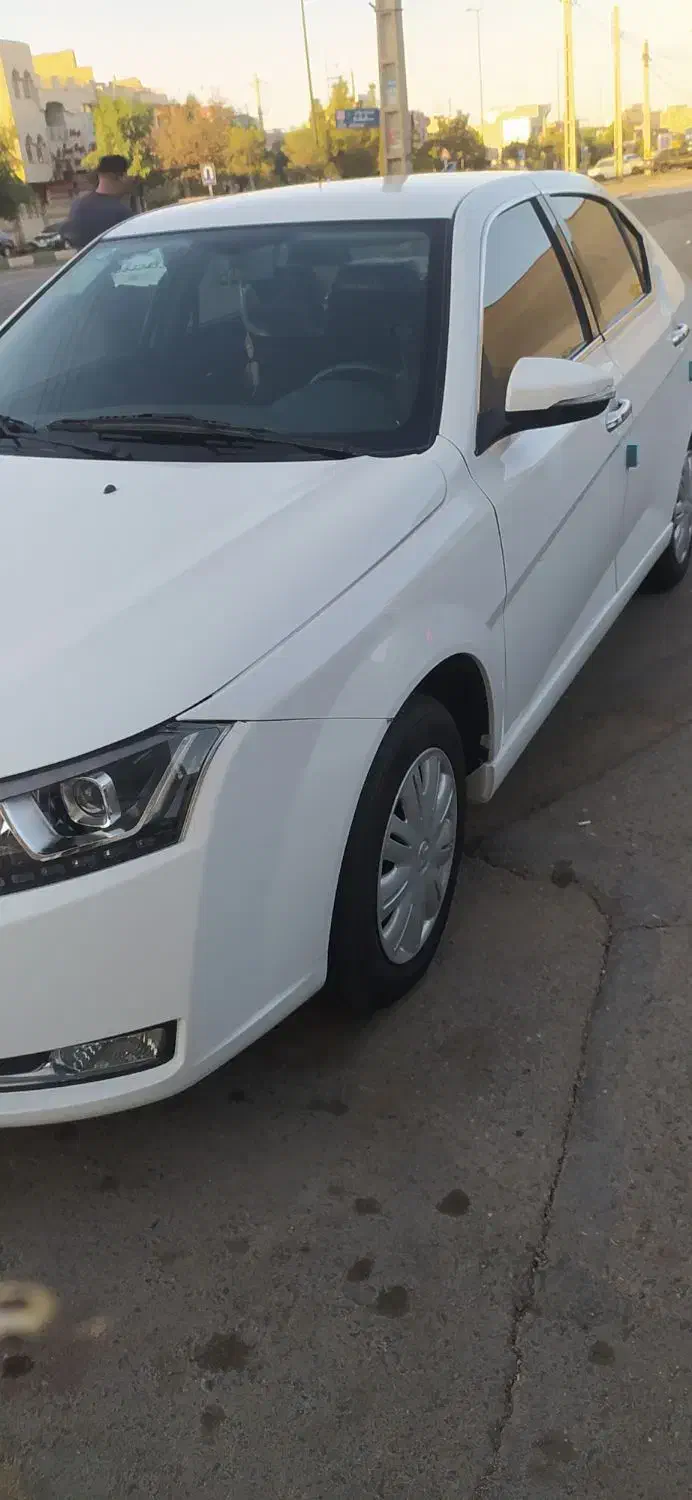 دنا پلاس ۵ دنده EF7 - 1401