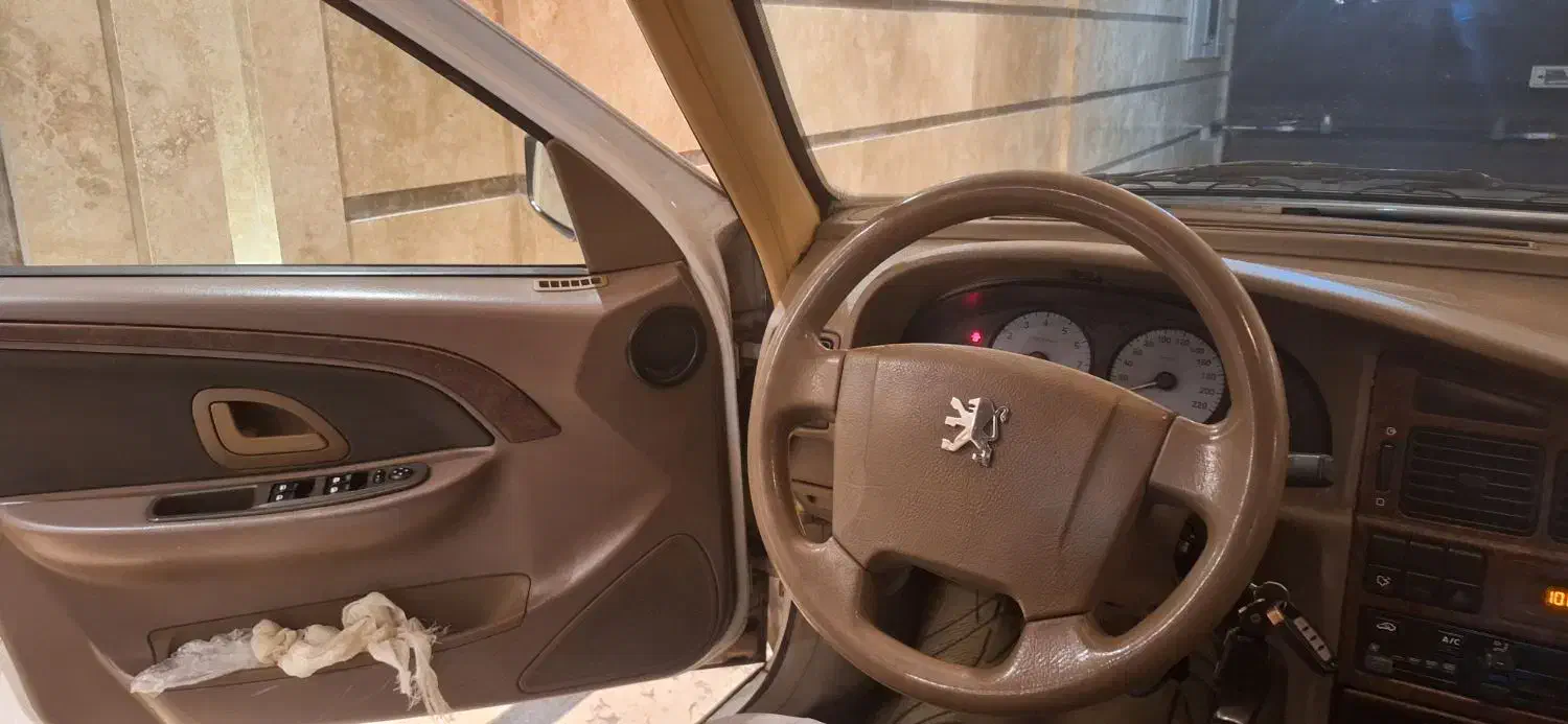پژو پارس سال - 1390