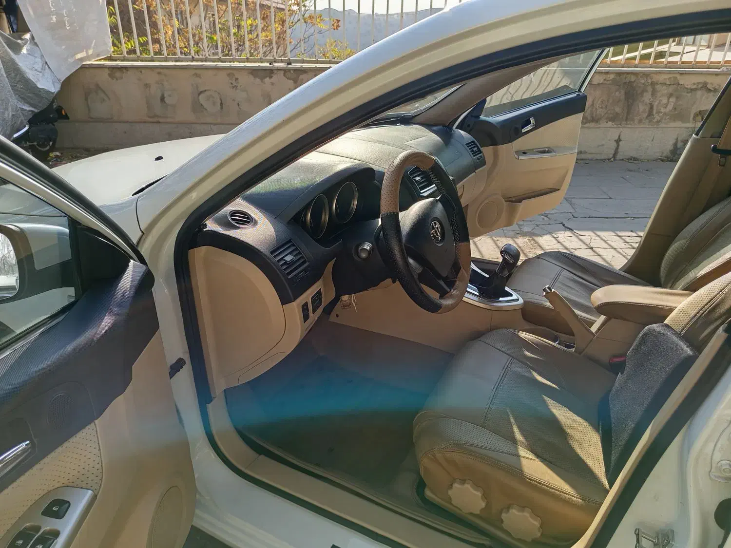 برلیانس H320 اتوماتیک 1500 - 1396
