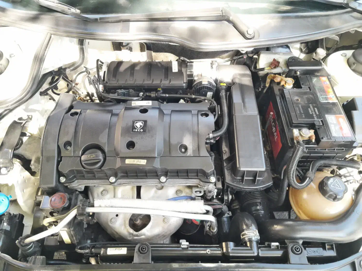 پژو ۲۰۶ صندوق دار v8 - 1400