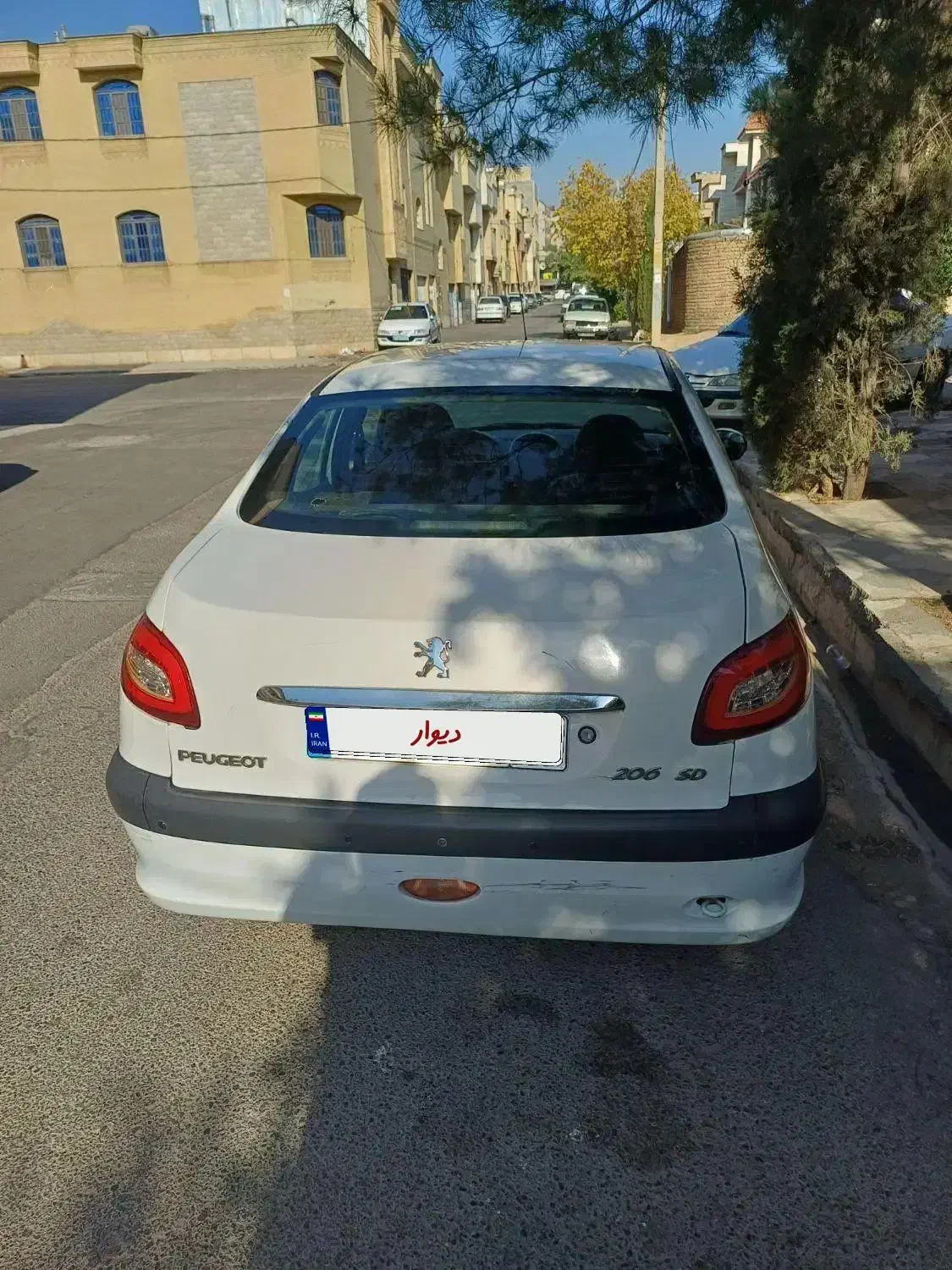 پژو ۲۰۶ صندوق دار v20 - 1391
