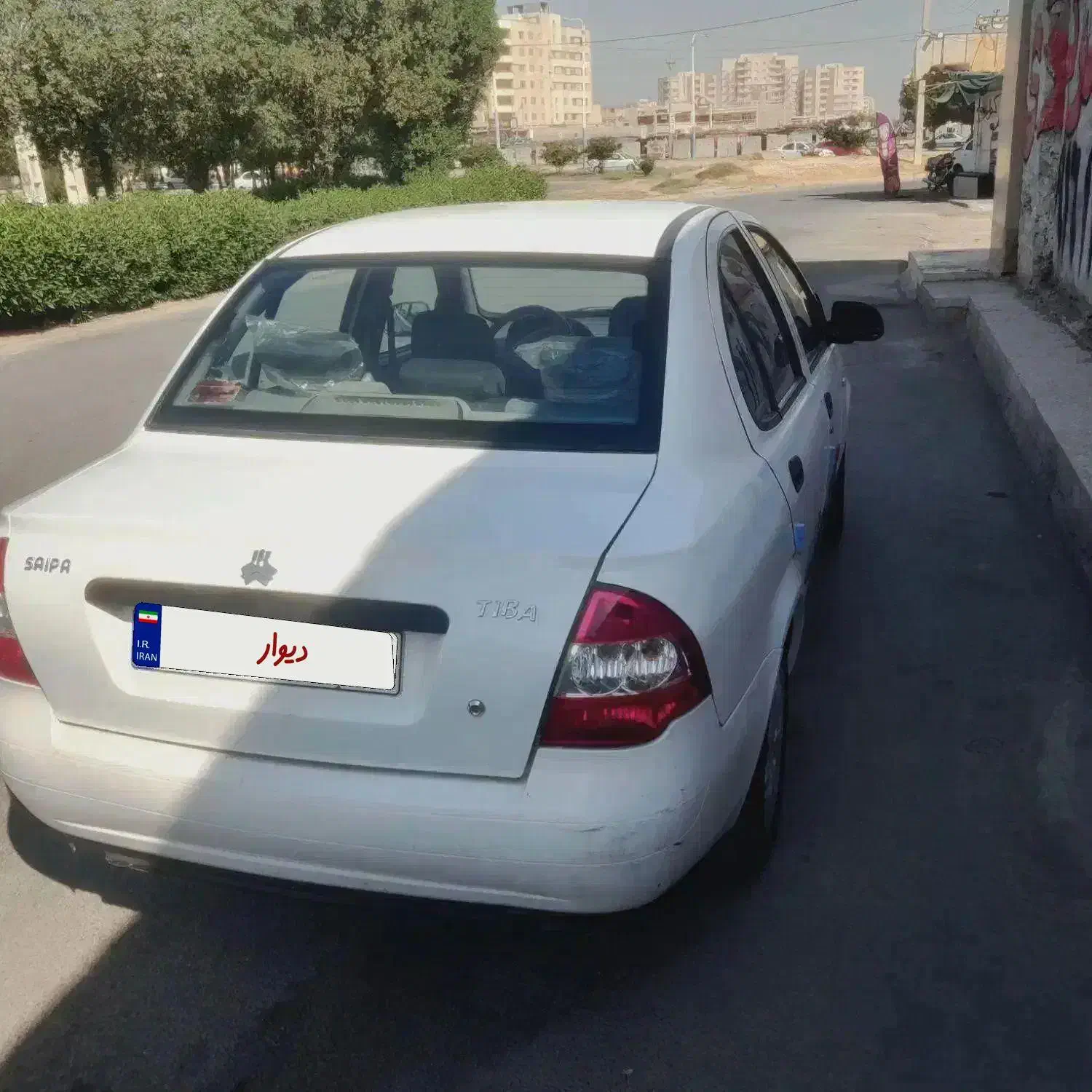 تیبا صندوق دار LX - 1400