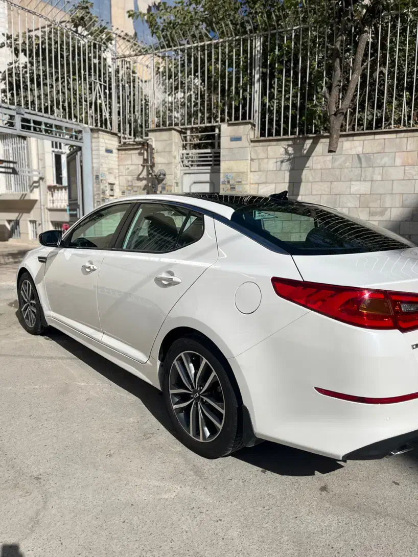 کیا اپتیما فول TF - 2014