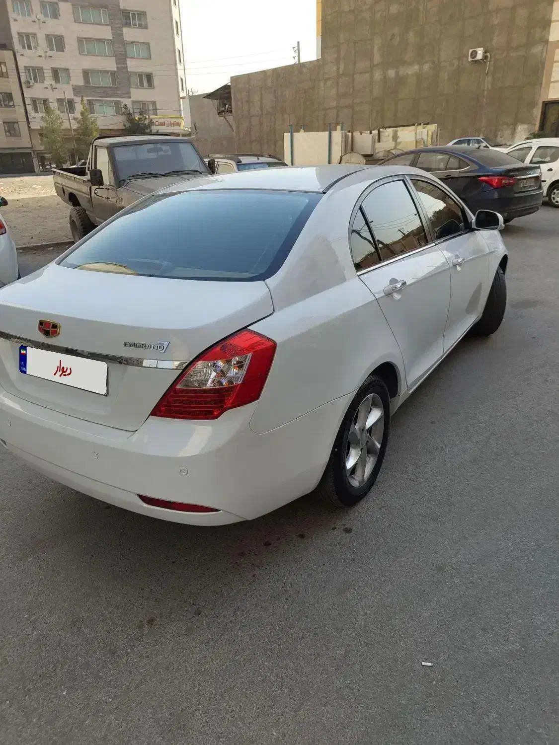 جیلی امگرند 7 دنده‌ای - 2014