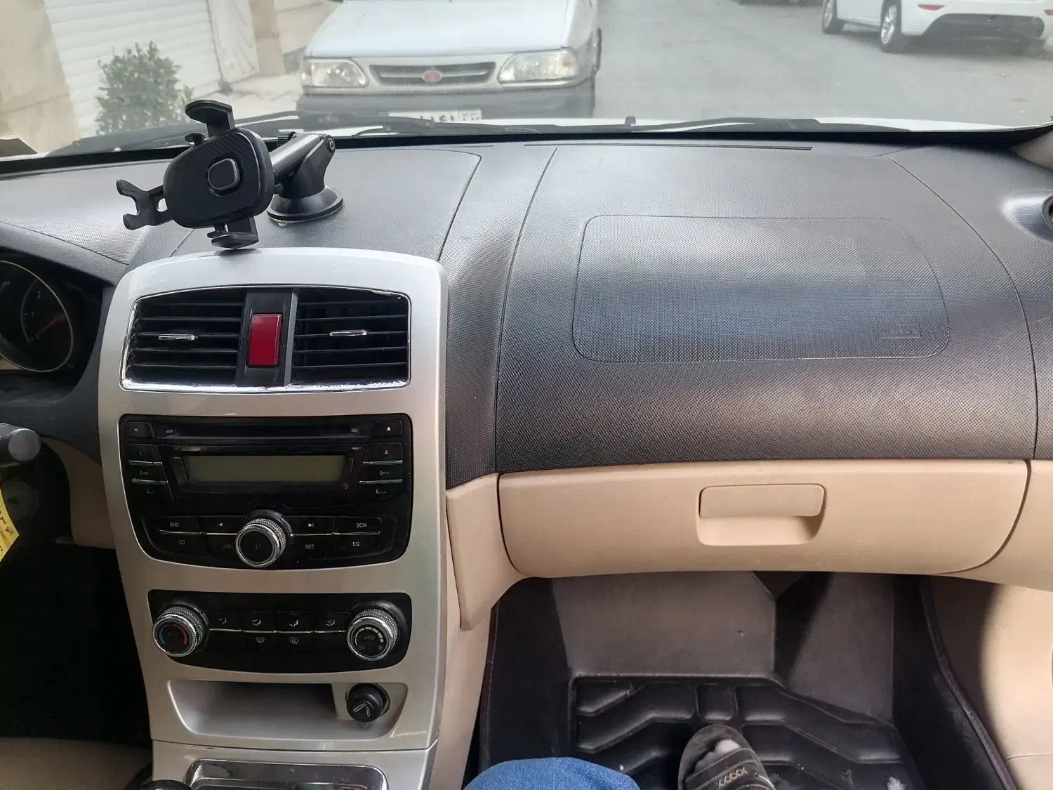 برلیانس H320 دنده‌ای 1500 - 1396