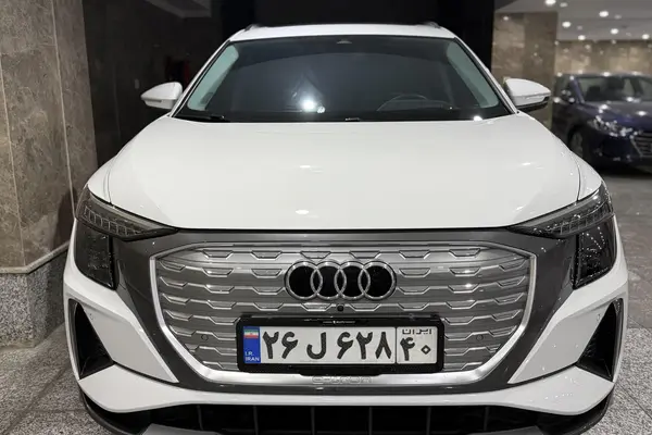 آئودی الکتریکی Q5 ۴۰ - 2024