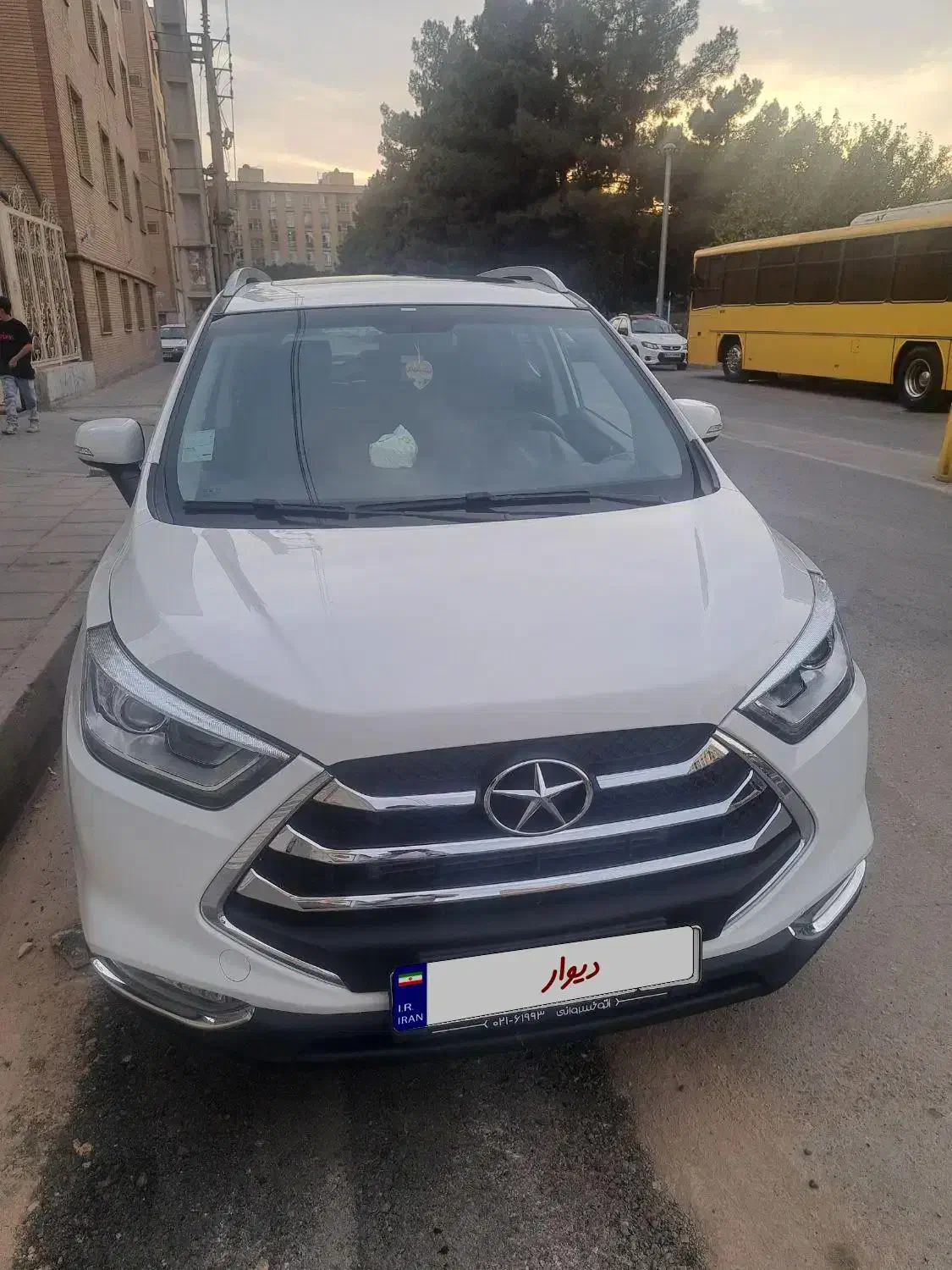 جک S3 اتوماتیک - 1402