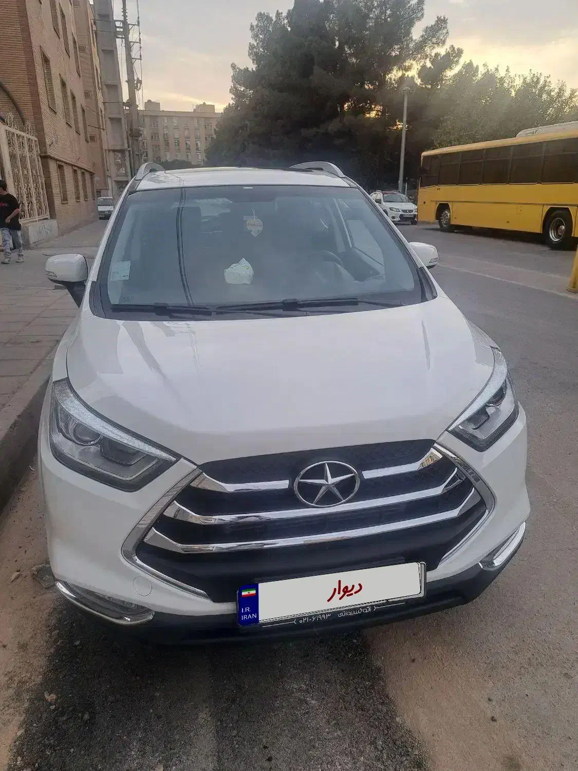 جک S3 اتوماتیک - 1402