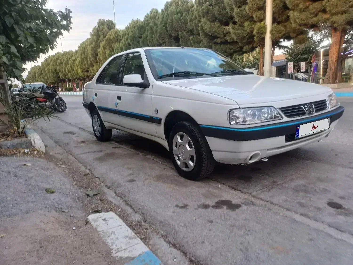 پژو 405 SLX بنزینی TU5 - 1398