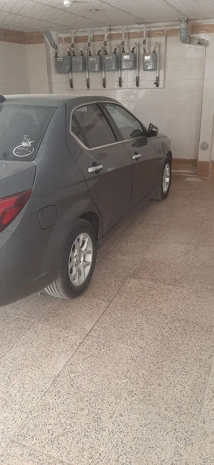 دنا پلاس ۵ دنده EF7 - 1402