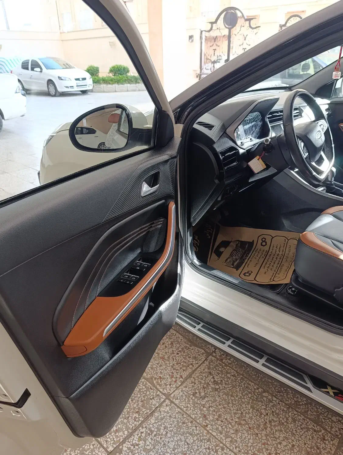 ام وی ام X22 پرو دنده‌ای - 1401