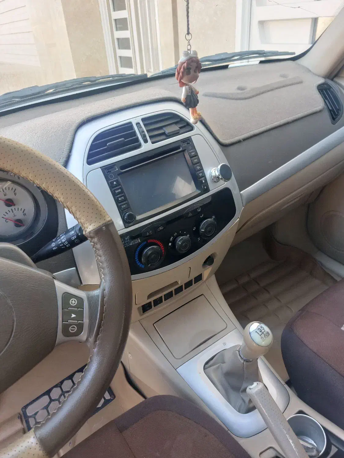 خودرو ام وی ام، X33 آگهی ann_20778575