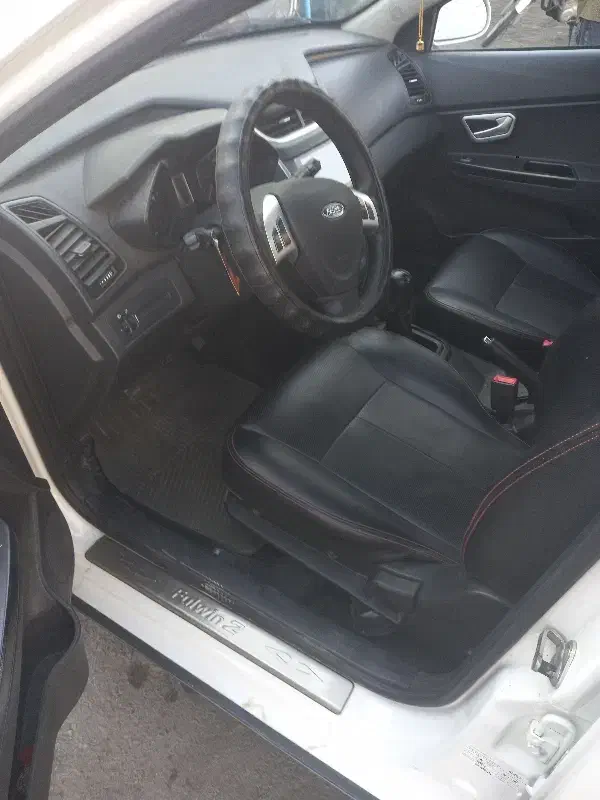 ام وی ام 315 هاچ بک اسپرت اکسلنت - 1396