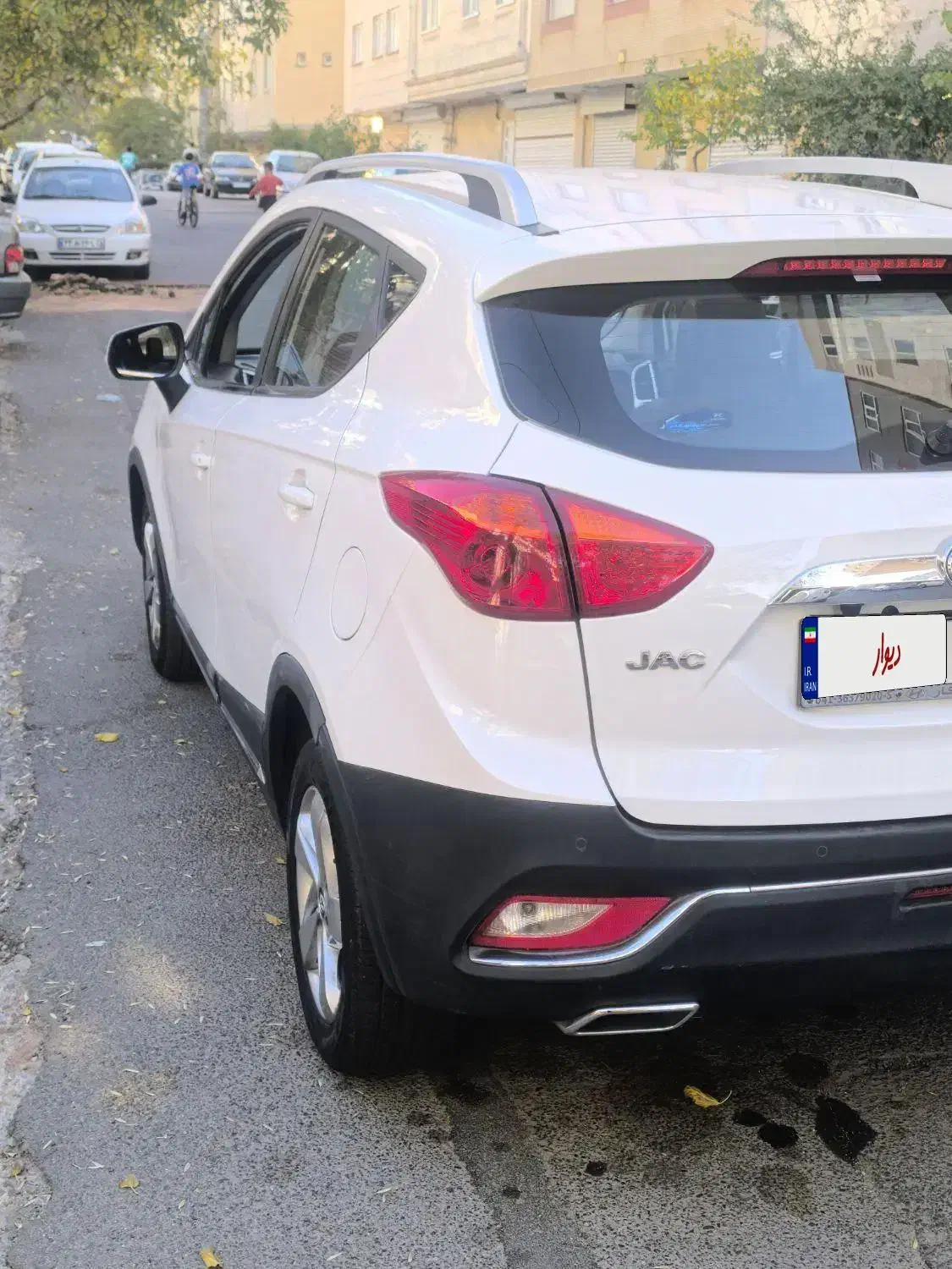 جک S3 اتوماتیک - 1402
