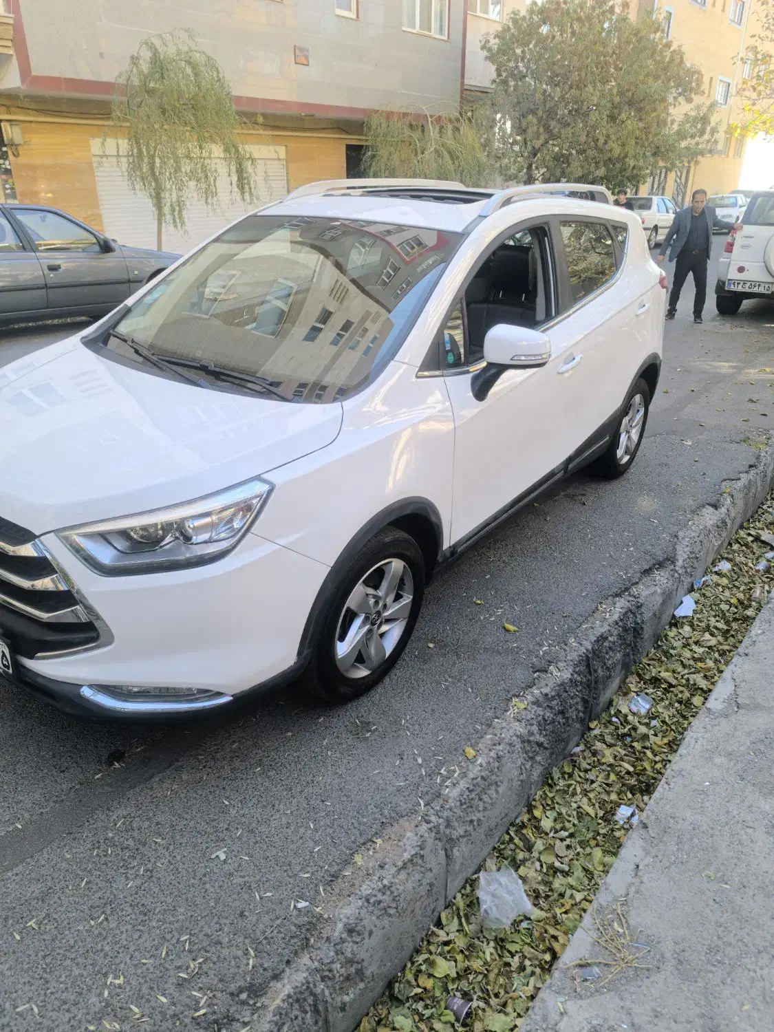 جک S3 اتوماتیک - 1402