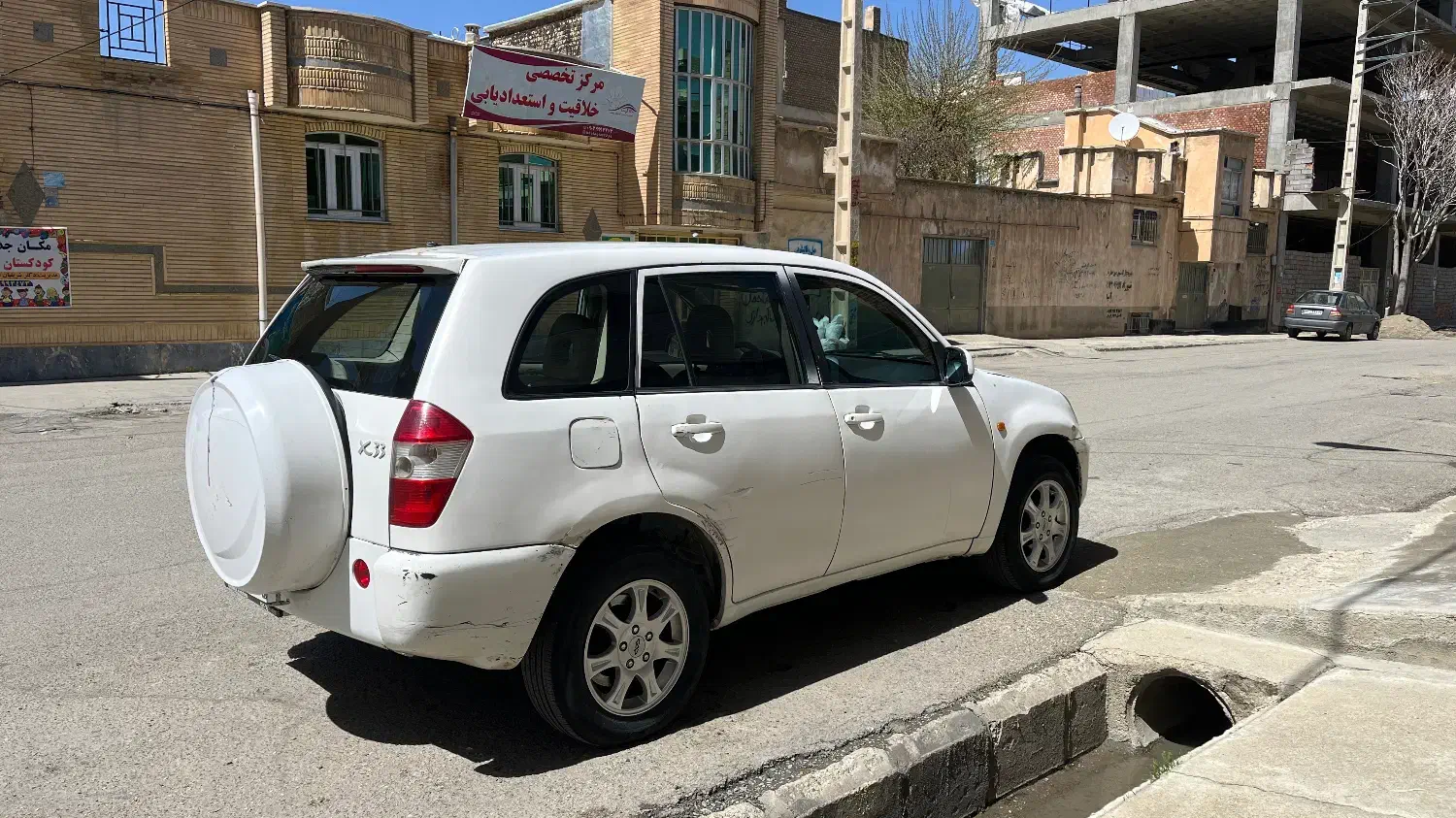 ام وی ام X33 دنده‌ای ساده - 1393