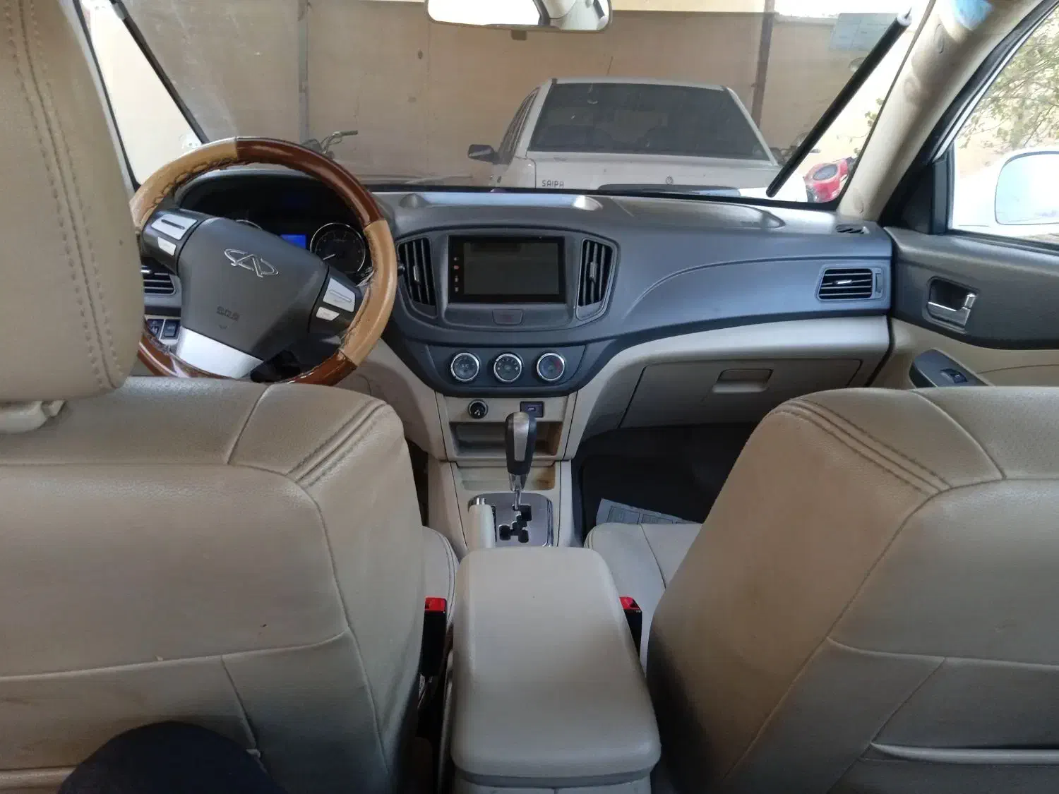 ام وی ام 550 اتوماتیک - 1396