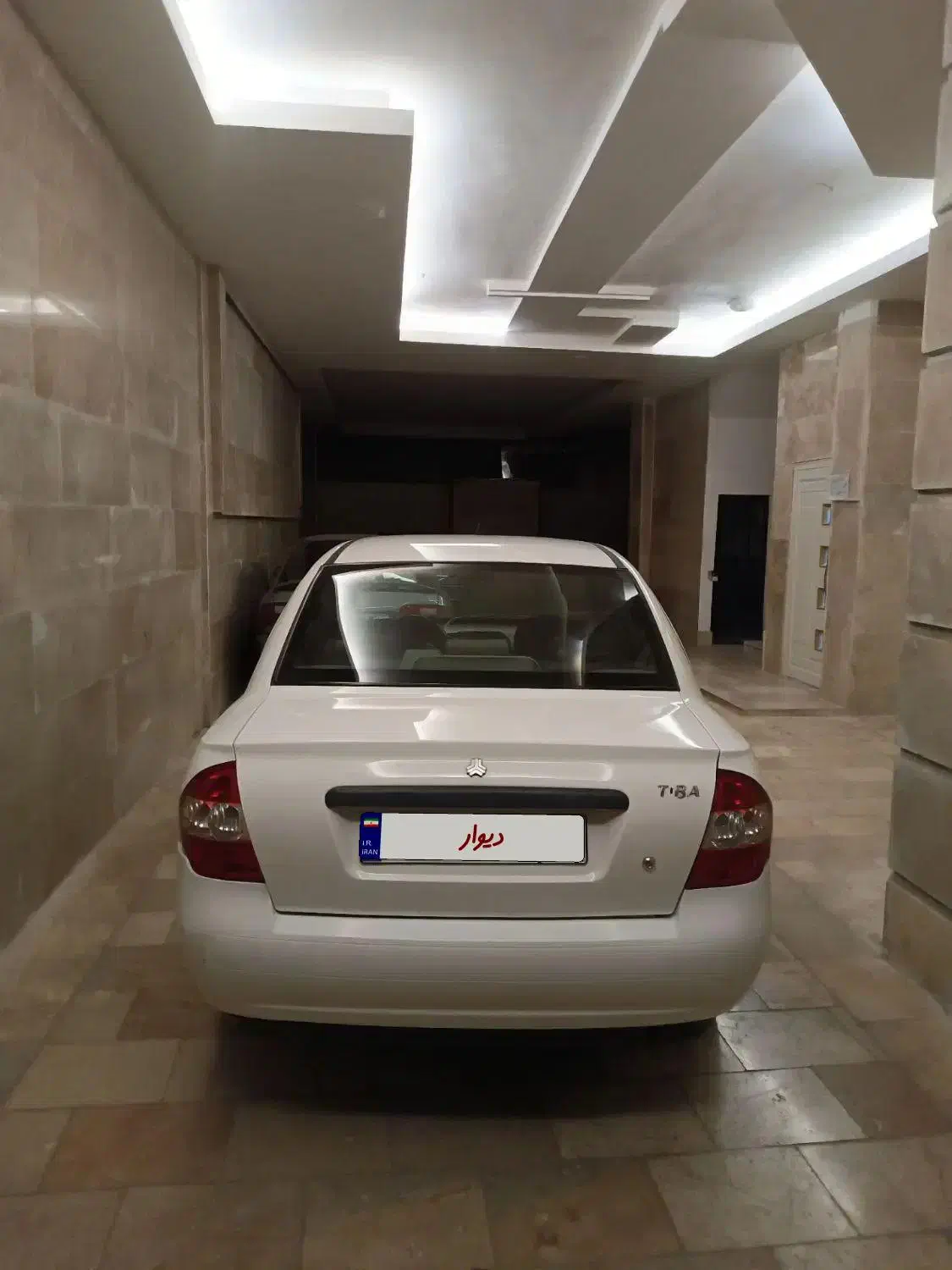 تیبا صندوق دار LX - 1399