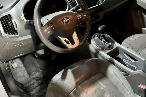 کیا اسپورتیج 4 سیلندر فول 2400cc - 2014